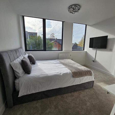 Brand New Trafford Apartment Манчестер Екстер'єр фото